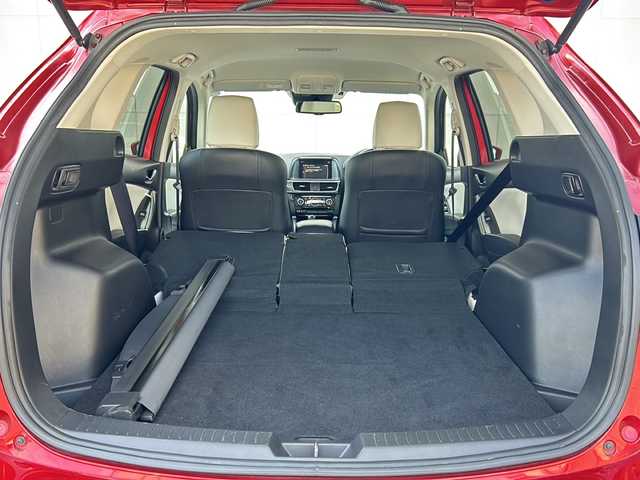 マツダ ＣＸ－５ XD Lパッケージ 埼玉県 2015(平27)年 9万km ソウルレッドプレミアムメタリック (株)IDOMが運営する【じしゃロン熊谷店】の自社ローン専用車両になりますこちらは現金またはオートローンご利用時の価格です。自社ローンご希望の方は別途その旨お申付け下さい/純正ナビ/　（フルセグTV/Bluetooth/AM/FM/CD）/バックカメラ/ETC/ブラインドスポットモニター/レーダークルーズコントロール/前席パワーシート/前席シートヒーター/レザーシート/純正19インチアルミホイール/アイドリングストップ/スマートキー/プッシュスタート/ステアリングリモコン/純正フロアマット/車両取扱説明書