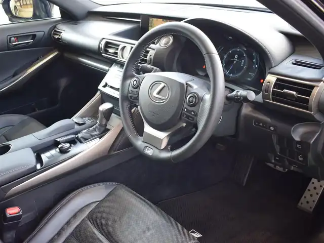 レクサス ＩＳ 250 Fスポーツ 神奈川県 2014(平26)年 5.5万km ブラック サンルーフ/黒革シート/フロントパワーシート/運転席メモリーシート/シートヒーター/エアシート/レーンディパーチャーアラート/レーダークルーズコントロール/BSM/オートハイビーム/パドルシフト/純正ナビ（地デジ、bluetooth)/バックカメラ/前後ドライブレコーダー/ビルトインETC2.0
