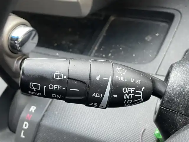 ホンダ フリード スパイク ハイブリット ジャストセレクション 千葉県 2015(平27)年 17.2万km ホワイトオーキッドパール 純正7インチナビ/CD/DVD/ipod/AUX/ETC/純正フロアマット/ステアリングスイッチ