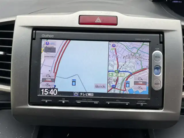 ホンダ フリード スパイク ハイブリット ジャストセレクション 千葉県 2015(平27)年 17.2万km ホワイトオーキッドパール 純正7インチナビ/CD/DVD/ipod/AUX/ETC/純正フロアマット/ステアリングスイッチ