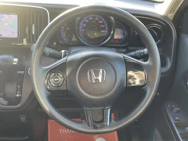 ホンダ Ｎ ＯＮＥ プレミアム ツアラー 長崎県 2013(平25)年 6.9万km プレミアムブルームーンパール 社外SDナビ/CD/DVD/BT/フルセグTV/バックカメラ/ステアリングスイッチ/LEDヘッドライト/オートライト/ウィンカーミラー/純正14インチAW/ETC