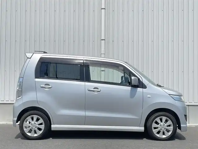 スズキ ワゴンＲ スティングレー X 群馬県 2010(平22)年 1.8万km シルキーシルバーメタリック ワンオーナー/プッシュスタート/革巻きステアリング/電動格納ミラー/HIDヘッドライト/FOGランプ/ドアバイザー/純正AW/純正フロアマット/保証書/取説