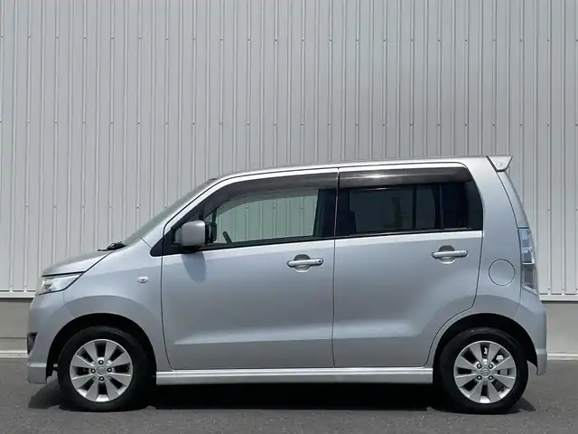 スズキ ワゴンＲ スティングレー X 群馬県 2010(平22)年 1.8万km シルキーシルバーメタリック ワンオーナー/プッシュスタート/革巻きステアリング/電動格納ミラー/HIDヘッドライト/FOGランプ/ドアバイザー/純正AW/純正フロアマット/保証書/取説