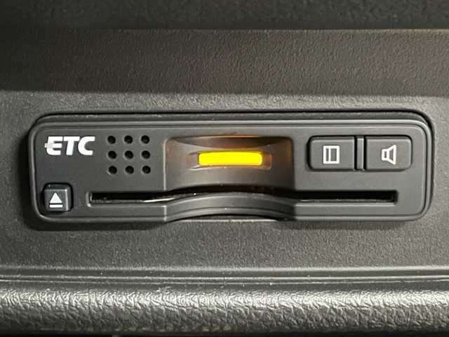 ホンダ オデッセイ ハイブリッド アブソルートセンシングEXパック 茨城県 2016(平28)年 8.8万km クリスタルブラックパール 純正ナビ　/-BT/フルセグ/AM/FM/両側パワースライドドア　/全方位カメラ　/ＥＴＣ　/HONDA SENSING/・アダプティブクルーズコントロール/・衝突軽減ブレーキ/・車線維持支援システム/・誤発進抑制機能/・先行車発進お知らせ機能/・オートハイビーム/・標識認識機能/ブラインドスポットモニター　/パーキングアシスト　/プッシュスタート　/ＬＥＤライト　/オートライト/スマートキー×2