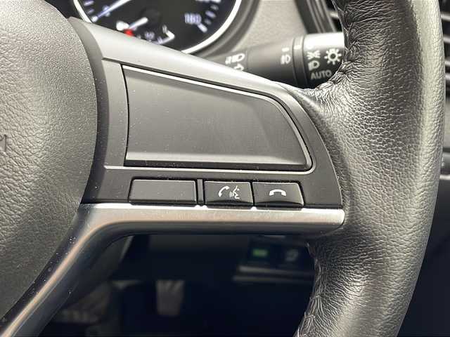 日産 エクストレイル 20X 沖縄県 2019(平31)年 7.2万km ブリリアントホワイトパール 純正9インチナビ（MM518D-L）/　CD/DVD/BD/SD/BT/フルセグTV/アラウンドビューモニター/ETC/ナビ連動ドライブレコーダー（DJ4-D）/デジタルインナーミラー/エマージェンシーブレーキ/コーナーセンサー/アイドリングストップ/パワーバックドア/合皮シート/LEDヘッドライト/オートライト/純正18インチAW/純正フロアマット/プッシュスタート/スマートキ―