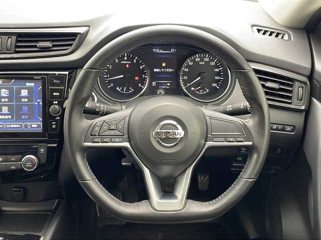 日産 エクストレイル 20X 沖縄県 2019(平31)年 7.2万km ブリリアントホワイトパール 純正9インチナビ（MM518D-L）/　CD/DVD/BD/SD/BT/フルセグTV/アラウンドビューモニター/ETC/ナビ連動ドライブレコーダー（DJ4-D）/デジタルインナーミラー/エマージェンシーブレーキ/コーナーセンサー/アイドリングストップ/パワーバックドア/合皮シート/LEDヘッドライト/オートライト/純正18インチAW/純正フロアマット/プッシュスタート/スマートキ―