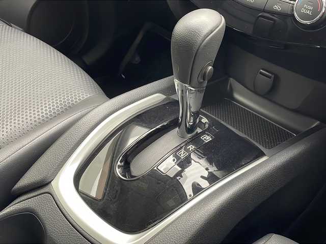 日産 エクストレイル 20X 沖縄県 2019(平31)年 7.2万km ブリリアントホワイトパール 純正9インチナビ（MM518D-L）/　CD/DVD/BD/SD/BT/フルセグTV/アラウンドビューモニター/ETC/ナビ連動ドライブレコーダー（DJ4-D）/デジタルインナーミラー/エマージェンシーブレーキ/コーナーセンサー/アイドリングストップ/パワーバックドア/合皮シート/LEDヘッドライト/オートライト/純正18インチAW/純正フロアマット/プッシュスタート/スマートキ―