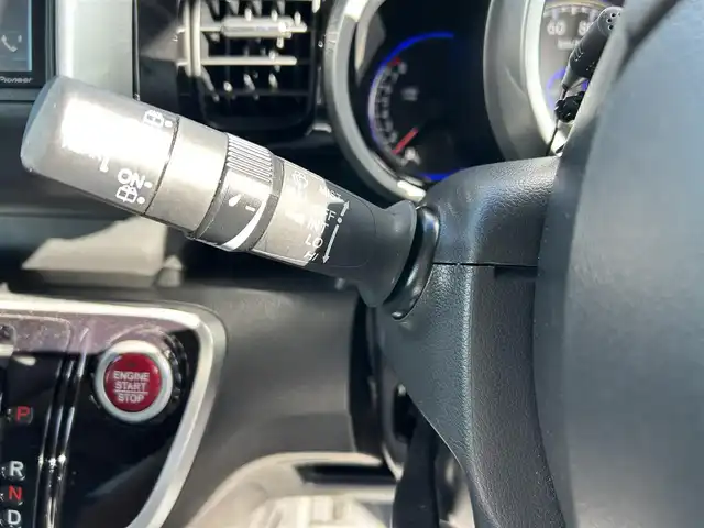 ホンダ Ｎ ＢＯＸ カスタム SSブラックSパッケージ 栃木県 2016(平28)年 5.1万km クリスタルブラックパール ディスプレイオーディオ/DVD/Bluetooth/USB/バックカメラ/ETC/前席シートヒーター/片側パワースライドドア/プッシュスタート/ステアリングリモコン/HIDオートライト/LEDフォグランプ/純正14インチAW/アイドリングストップ/横滑り防止装置/取説/ドアバイザー/電動格納ミラー/ALLER　CLEANシート