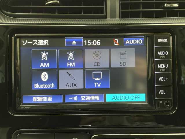 トヨタ アクア 長野県 2019(平31)年 3.2万km パール 純正SDナビ/（AM/FM/SD/CD/Bluetooth/ワンセグTV）/トヨタセーフティセンス/・レーンディパーチャーアラート/・プリクラッシュセーフティブレーキ/・クリアランスソナー/・先行車発進お知らせ機能/プッシュスタート/アイドリングストップ/スマートキー/AACエアコン/バックカメラ/ABS/横滑り防止装置/ハロゲンヘッドライト/ヘッドライトレベライザー/オートハイビーム/オートライト/電格ミラー/バニティミラー/ドアバイザー/ECO/NORMAL切替機能/EVモード/純正フロアマット/ビルトインETC/社外15インチアルミホイール