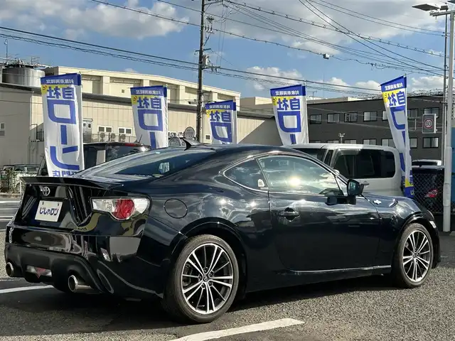 トヨタ ８６ GT 京都府 2012(平24)年 9.1万km クリスタルブラックシリカ (株)IDOMが運営する【じしゃロン伏見店】の自社ローン専用車両になりますこちらは現金またはオートローンご利用時の価格です。自社ローンご希望の方は別途その旨お申付け下さい/純正ナビ　/ＥＴＣ/Ｂカメラ/ＢＴ／ＤＶＤ／ＣＤ/純正１７インチＡＷ