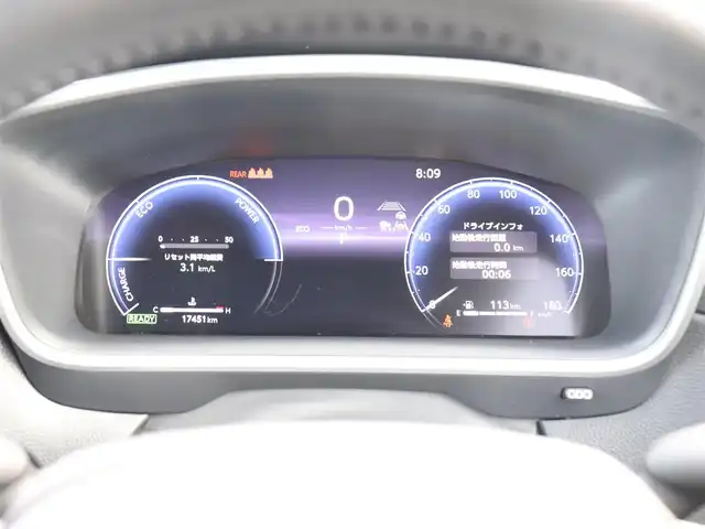 トヨタ カローラ クロス ハイブリッド Z 神奈川県 2024(令6)年 1.8万km プラチナホワイトパールマイカ ワンオーナー/ディスプレイオーディオプラス/純正メモリナビ/全方位カメラ/フルセグテレビ/パノラマルーフ/レーダークルーズ/プリクラッシュセーフティ/トヨタチームメイト/ブラインドスポットモニター/ステアリングヒーター/パワーバックドア/置くだけ充電/ETC2.0/エンジンプッシュスタート/保証書/取説/スペアスマートキー