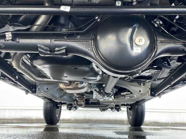 スズキ ジムニー ノマド FC 秋田県 2025(令7)年 0.1万km 黒 ・衝突軽減/・ETC/・バックカメラ/・Bluetooth/・社外ディスプレイオーディオ/・シートヒーター/・純正フロアマット/・フォグランプ/・クルーズコントロール/・パワーステアリング/・パワーウィンドウ/・衝突軽減/・ABS/・横滑り防止/・LED/・オートライト/・オートマチックハイビーム