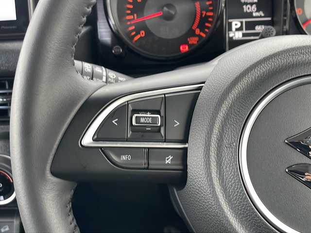 スズキ ジムニー ノマド FC 秋田県 2025(令7)年 0.1万km 黒 ・衝突軽減/・ETC/・バックカメラ/・Bluetooth/・社外ディスプレイオーディオ/・シートヒーター/・純正フロアマット/・フォグランプ/・クルーズコントロール/・パワーステアリング/・パワーウィンドウ/・衝突軽減/・ABS/・横滑り防止/・LED/・オートライト/・オートマチックハイビーム