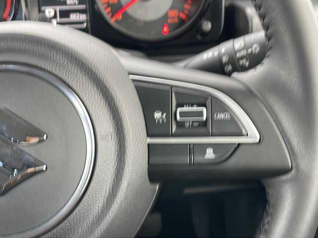 スズキ ジムニー ノマド FC 秋田県 2025(令7)年 0.1万km 黒 ・衝突軽減/・ETC/・バックカメラ/・Bluetooth/・社外ディスプレイオーディオ/・シートヒーター/・純正フロアマット/・フォグランプ/・クルーズコントロール/・パワーステアリング/・パワーウィンドウ/・衝突軽減/・ABS/・横滑り防止/・LED/・オートライト/・オートマチックハイビーム