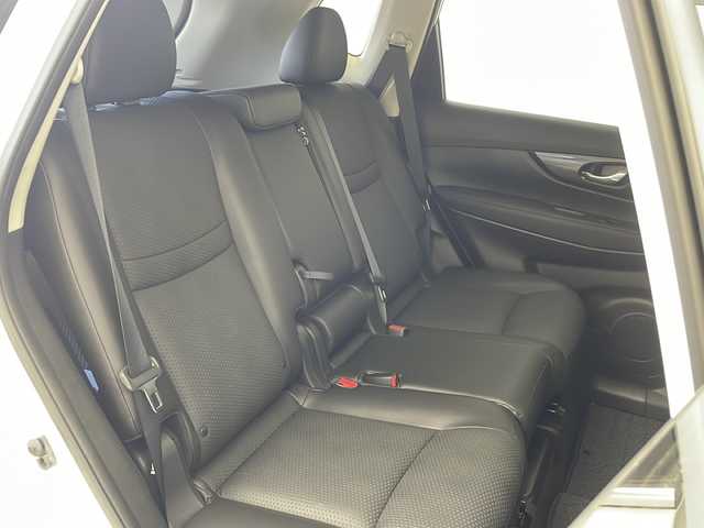 日産 エクストレイル 20Xi 茨城県 2020(令2)年 2.1万km ブリリアントホワイトパール 純正メモリナビ MM319D-W/プロパイロット/バックカメラ/オートブレーキホールド/デジタルインナーミラー/フロントフォグライト/LEDヘッドライト/カプロンシート/全席シートヒーター/スマートキー2本/フルセグテレビ