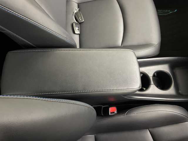 トヨタ プリウス S ツーリングセレクション 鹿児島県 2016(平28)年 5.4万km ホワイトパールクリスタルシャイン トヨタセーフティセンス/純正９型ナビ/（フルセグＴＶ/Ｂｌｕｅｔｏｏｔｈ)　/黒合皮シート　/シートヒーター　/バックカメラ　/ＥＴＣ　/セーフティセンス　/衝突軽減　/レーダークルーズコントロール　/ＬＥＤヘッドライト　/オートライト　/フォグランプ　/社外ＡＷ4本積込　/保証書　/取扱説明書　/ワンオーナー/禁煙車