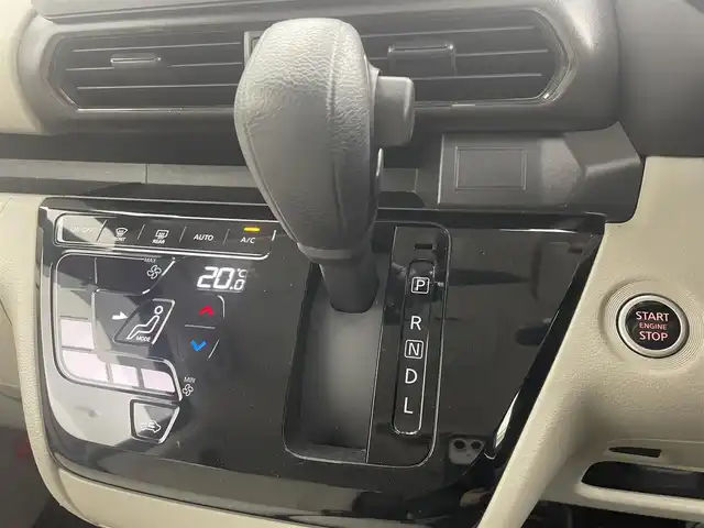 日産 ルークス X 茨城県 2020(令2)年 6.5万km ブラック 外部検査実施済み/純正SDナビ【CN-RE06WD】/(DVD/フルセグTV/Bluetooth/USB/MSV)/全周囲カメラ/前方ドライブレコーダー/片側パワースライドドア/横滑り防止機能/レーンアシスト/衝突軽減ブレーキ/純正14インチアルミホイール/スマートキー/ハンズフリースライドドア/先行車発進告知/右側イージークローザー/標識認識機能