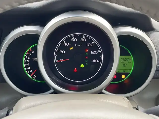 ホンダ Ｎ ＢＯＸ G ターボ Lパッケージ 福岡県 2015(平27)年 5.1万km カトラリーシルバーM Gathers7型ナビ/（BT/フルセグ/DISC/AM/FM/SD/iPod)/Bカメラ/片側パワースライドドア/クルーズコントロール/ベンチシート/チップアップシート/アルミホイール/パドルシフト/シートカバー/横滑り防止装置/盗難防止装置/スマートキー/ETC