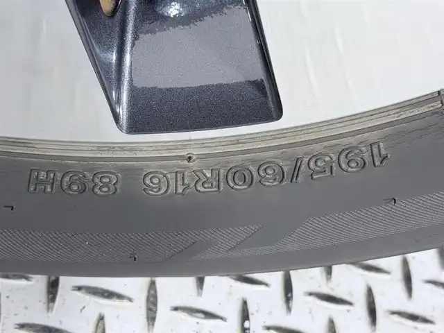 日産 セレナ ハイウェイスター 大阪府 2016(平28)年 5.6万km ブリリアントホワイトパール 純正9incナビTV バックカメラ クルーズコントロール 衝突軽減ブレーキ レーンアシスト 両側パワースライドドア スマートキー プッシュスタート オートライト LEDヘッドライト ETC