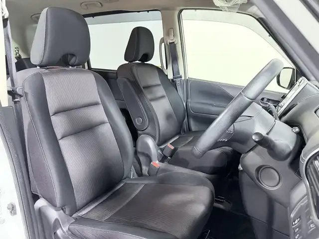 日産 セレナ ハイウェイスター 大阪府 2016(平28)年 5.6万km ブリリアントホワイトパール 純正9incナビTV バックカメラ クルーズコントロール 衝突軽減ブレーキ レーンアシスト 両側パワースライドドア スマートキー プッシュスタート オートライト LEDヘッドライト ETC