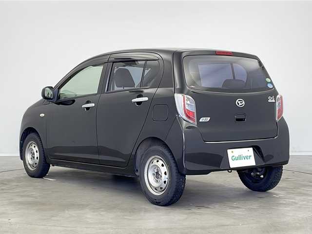 ダイハツ ミラ イース L メモリアルエディション 新潟県 2013(平25)年 6万km ブラックマイカメタリック 社外メモリナビ/(Panasonic/ワンセグTV/Bluetooth/CD/DVD/SD)/横滑り防止装置/盗難防止装置/ABS/ドアバイザー/フォグランプ/リモコンキー/純正サマータイヤホイールセット車載