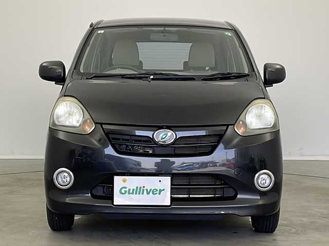 ダイハツ ミラ イース L メモリアルエディション 新潟県 2013(平25)年 6万km ブラックマイカメタリック 社外メモリナビ/(Panasonic/ワンセグTV/Bluetooth/CD/DVD/SD)/横滑り防止装置/盗難防止装置/ABS/ドアバイザー/フォグランプ/リモコンキー/純正サマータイヤホイールセット車載