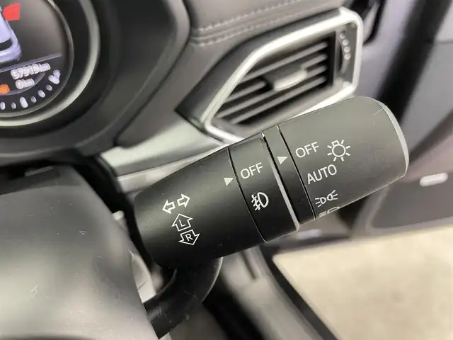 マツダ ＣＸ－８ XD プロアクティブ 富山県 2019(平31)年 5.8万km ジェットブラックマイカ BOSEサウンド/純正ナビ（AM/FM/DVD/BT/USB/フルセグ）/全方位カメラ/ドライブレコーダー/ETC/ヘッドアップディスプレイ/シートヒーター/D席パワーシート/D席メモリシート/ハンドルヒーター/ブラインドスポットモニター/衝突被害軽減システム/レーダークルーズコントロール/レーンキープアシスト/コーナーセンサー/横滑り防止装置/アイドリングストップ/パワーバックドア/オートホールド付電子パーキング/純正アルミホイール/純正フロアマット/オートLEDライト/革巻きステアリング/ステアリングスイッチ/スマートキー/スペアキー