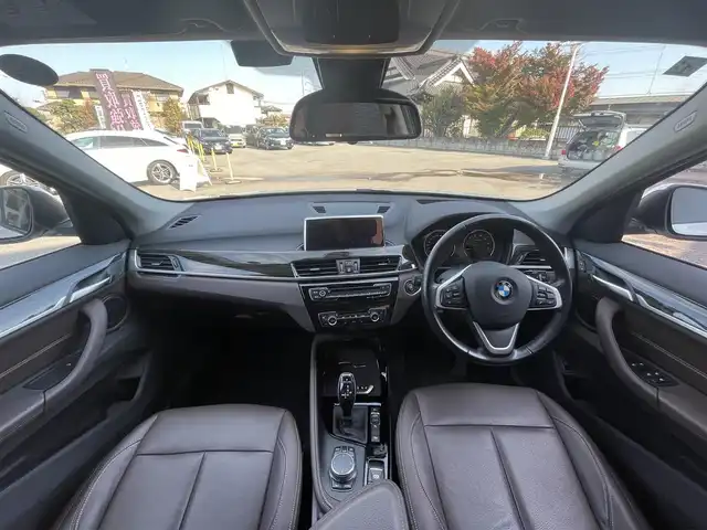 ＢＭＷ Ｘ１ xDrive 20i xライン ハイラインパッケージ 栃木県 2019(平31)年 5万km ミネラルホワイト アドバンスドアクティブセーフティパッケージ/├ヘッドアップディスプレイ/└アクティブクルーズコントロール/ハイラインパッケージ/├茶革シート/└パワーシート/インテリジェントセーフティ/コンフォートアクセス/ナビ/バックカメラ/ミラーETC/パークディスタンスコントロール/LEDヘッドライト/オートライト/パワーテールゲート