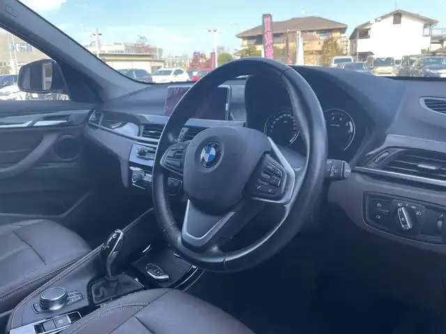 ＢＭＷ Ｘ１ xDrive 20i xライン ハイラインパッケージ 栃木県 2019(平31)年 5万km ミネラルホワイト アドバンスドアクティブセーフティパッケージ/├ヘッドアップディスプレイ/└アクティブクルーズコントロール/ハイラインパッケージ/├茶革シート/└パワーシート/インテリジェントセーフティ/コンフォートアクセス/ナビ/バックカメラ/ミラーETC/パークディスタンスコントロール/LEDヘッドライト/オートライト/パワーテールゲート