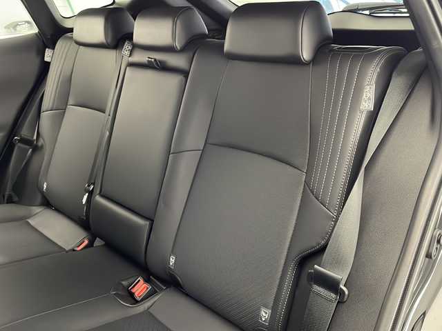 トヨタ ハリアー Z レザーパッケージ 宮崎県 2020(令2)年 4.9万km ブラック 禁煙車/トヨタセーフティセンス/純正12.3型ディスプレイオーディオナビTV/（T-CONNECT/Bluetooth/FMAM/HDMI/フルセグTV)/純正JBLプレミアムサウンドシステム/純正ビルトイン2.0ETC/純正ドライブレコーダー/純正LEDオートライト/純正LEDフォグ/純正19インチアルミ/アダプティブクルーズコントロール/パノラミックビューモニター/プリクラッシュセーフティ/オートマチックハイビーム/レーンディパーチャーアラート/ブラインドスポットモニター/ヘッドアップディスプレイ/クリアランスソナー/デジタルインナーミラー/黒本革シート/パワーバックドア/前席パワーシート/エアシート/パワーチルトステアリング/電子パーキング/オートホールド/デュアルオートエアコン/スマートキー/プッシュエンジンスタート/スペアキー/新車時保証書/取扱い説明書