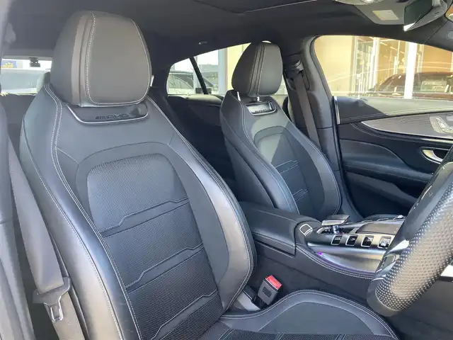 メルセデスＡＭＧ ＧＴ 43 4マチック+ 福岡県 2019(令1)年 4万km オブシディアンブラック １オーナ/エクスクルーシブ/パノラマルーフ/シートヒーター/エアーシート/ドライブレコーダー/禁煙車/レーダーセーフティＰＫＧ/全方位モニター/ブルメスターサウンド/ヘッドアップディスプレイ/スペアキ