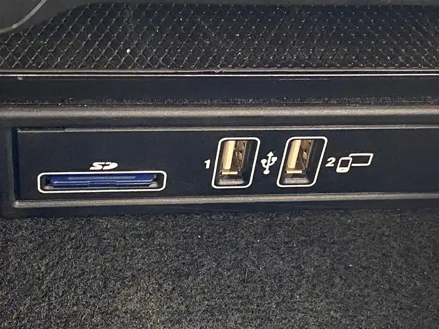 メルセデスＡＭＧ ＧＴ 43 4マチック+ 福岡県 2019(令1)年 4万km オブシディアンブラック １オーナ/エクスクルーシブ/パノラマルーフ/シートヒーター/エアーシート/ドライブレコーダー/禁煙車/レーダーセーフティＰＫＧ/全方位モニター/ブルメスターサウンド/ヘッドアップディスプレイ/スペアキ