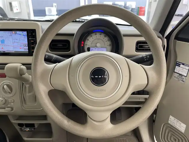 スズキ ラパン G 滋賀県 2016(平28)年 4.9万km フォーンベージュM 純正7インチナビ/【Bluetooth/CD/DVD/フルセグTV/USB】/衝突軽減ブレーキ/MTモード付AT/プッシュスタート/スマートキー/ABS/横滑り防止装置