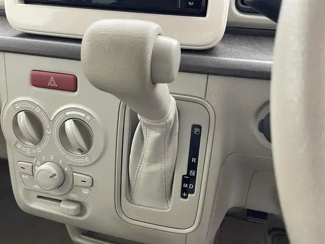 スズキ ラパン G 滋賀県 2016(平28)年 4.9万km フォーンベージュM 純正7インチナビ/【Bluetooth/CD/DVD/フルセグTV/USB】/衝突軽減ブレーキ/MTモード付AT/プッシュスタート/スマートキー/ABS/横滑り防止装置