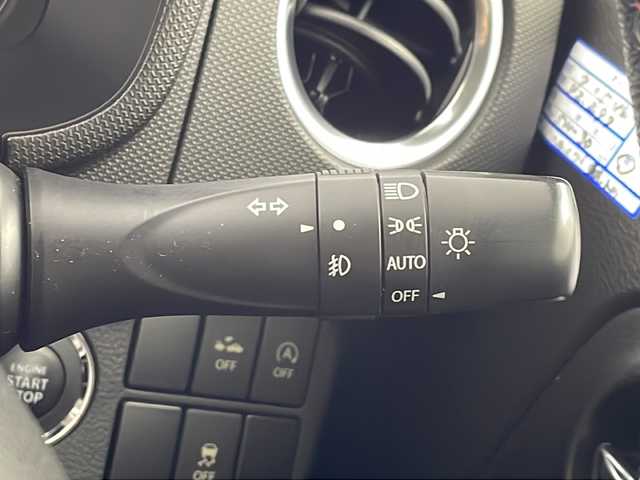 スズキ アルト ワークス 岐阜県 2016(平28)年 4.5万km パールホワイト ターボ/社外ナビ/（AM/FM/CD/Bluetooth/TV）/バックカメラ/純正レカロシート/パドルシフト/HIDオートライト/フォグランプ/ETC/革巻きステアリング/横滑り防止システム/アイドリングストップ/パワーウィンドウ/社外センターコンソール/アルミペダル/プッシュスタート/スマートキー/サイドバイザー