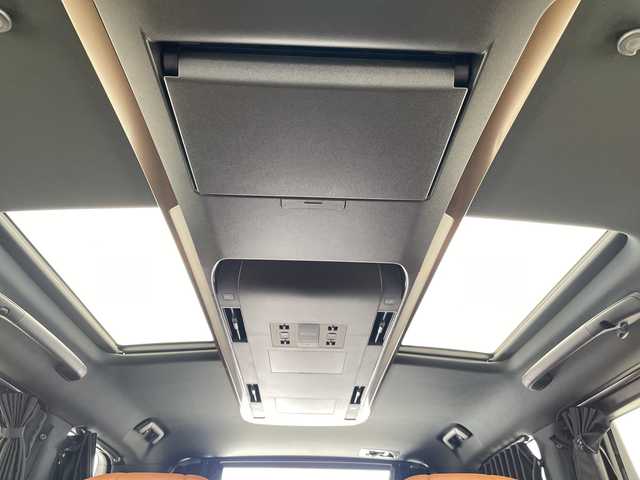 トヨタ ヴェルファイア ハイブリット Z プレミア 愛知県 2024(令6)年 2.3万km プラチナホワイトパールマイカ トヨタセーフティセンス/純正14型ディスプレイオーディオナビ/フリップダウンモニター/三眼LEDヘッドライト/全方位カメラ/両側パワースライドドア/レーダークルーズコントロール/シートヒーター/エアシート/バックカメラ/ガラスルーフ/電動リアゲート/パワーシート/ヘッドアップディスプレイ/コーナーセンサー/純正アルミホイール/ETC2.0/ブラインドスポットモニター/パドルシフト/リアオートエアコン/ステアリングヒーター/オートマチックハイビーム/ワイヤレス充電機/ドライブレコーダー/ETC/衝突軽減システム/フルセグ/Bluetooth/ステアリングスイッチ/スマートキー/プッシュスタート