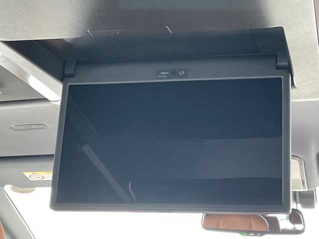 トヨタ ヴェルファイア ハイブリット Z プレミア 愛知県 2024(令6)年 2.3万km プラチナホワイトパールマイカ トヨタセーフティセンス/純正14型ディスプレイオーディオナビ/フリップダウンモニター/三眼LEDヘッドライト/全方位カメラ/両側パワースライドドア/レーダークルーズコントロール/シートヒーター/エアシート/バックカメラ/ガラスルーフ/電動リアゲート/パワーシート/ヘッドアップディスプレイ/コーナーセンサー/純正アルミホイール/ETC2.0/ブラインドスポットモニター/パドルシフト/リアオートエアコン/ステアリングヒーター/オートマチックハイビーム/ワイヤレス充電機/ドライブレコーダー/ETC/衝突軽減システム/フルセグ/Bluetooth/ステアリングスイッチ/スマートキー/プッシュスタート