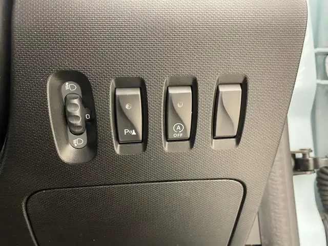 ルノー トゥインゴ インテンス キャンバストップ 岡山県 2017(平29)年 5.9万km Ｌグリーン キャンバストップ/社外ポータブルナビ/ワンセグTV/MSV/AAC/コーナーセンサー/ルノー純正ドラレコ/クルコン/ステアリングS/W/エコモード/オートワイパー/オートライト/ETC