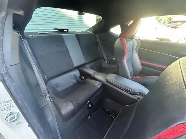 トヨタ ８６ GT リミテッド 愛知県 2017(平29)年 8.1万km クリスタルホワイトパール 純正メモリナビ/フルセグテレビ/バックカメラ/Bluetooth/クルーズコントロール/プッシュスタート/ETC/ハーフレザーシート/シートヒーター/BLIZ車庫調/パドルシフト