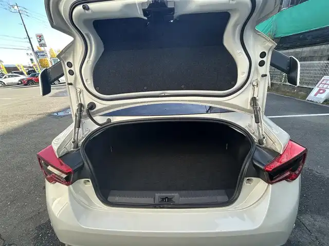 トヨタ ８６ GT リミテッド 愛知県 2017(平29)年 8.1万km クリスタルホワイトパール 純正メモリナビ/フルセグテレビ/バックカメラ/Bluetooth/クルーズコントロール/プッシュスタート/ETC/ハーフレザーシート/シートヒーター/BLIZ車庫調/パドルシフト