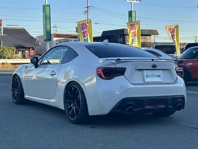 トヨタ ８６ GT リミテッド 愛知県 2017(平29)年 8.1万km クリスタルホワイトパール 純正メモリナビ/フルセグテレビ/バックカメラ/Bluetooth/クルーズコントロール/プッシュスタート/ETC/ハーフレザーシート/シートヒーター/BLIZ車庫調/パドルシフト