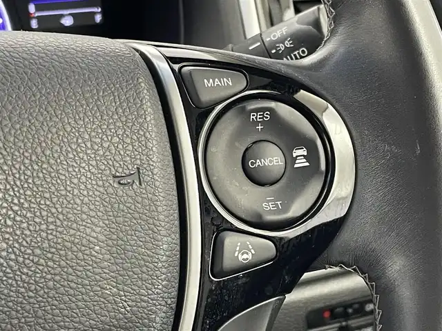 ホンダ オデッセイ アブソルート 20thアニバーサリー 埼玉県 2015(平27)年 5.1万km グラマラスモーブP 純正メモリーナビ/【CD/DVD/ミュージックラック/HDMI/Bluetooth/フルセグ】/純正フリップダウンモニター/両側電動スライドドア/バックカメラ/前後ドライブレコーダー/レーダークルーズコントロール/純正17インチアルミホイール/サイド＆カーテンエアバッグ/ビルトインETC
