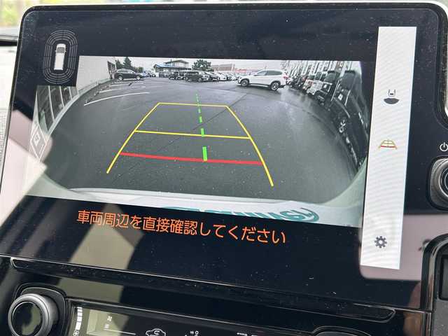 トヨタ シエンタ ハイブリッド Z 道央・札幌 2023(令5)年 2.2万km ホワイトパールクリスタルシャイン ・４WD/・寒冷地仕様/・純正ディスプレイオーディオ/・フルセグテレビ（走行中視聴不可）/・全方位モニター/・バックカメラ/・両側パワースライドドア/・衝突被害軽減システム/・レーンキープアシスト/・レーダークルーズ/・ブラインドスポットモニター/・オートハイビーム/・アイドリングストップ/・ビルトインETC/・AC１００V充電/・サンシェード/・フォグランプ/・ウィンカーミラー/・ドアバイザー/・プッシュスタート/・積込冬タイヤ社外アルミホイールセット/・保証書/・スマートキー/・スペアキー