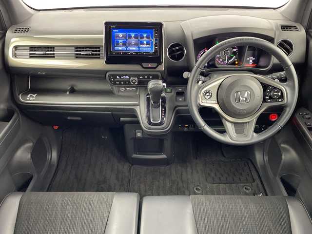 ホンダ Ｎ ＷＧＮ カスタム Lターボ ホンダS 大阪府 2021(令3)年 2.5万km シャイニンググレーM Honda SENSING/・衝突軽減ブレーキ/・誤発進抑制機能/・後方誤発進抑制機能/・車線維持支援システム/・渋滞追従機能付アダプティブクルーズコントロール/・標識認識機能/・オートハイビーム/純正ナビ/　CD/DVD/BT/フルセグTV/バックカメラ/LEDオートライト/フォグランプ/ハーフレザーシート/D席シートヒーター/純正15インチアルミホイール/パドルシフト/後方コーナーセンサー/スマートキー/ビルトインETC/電動格納ウィンカーミラー/純正フロアマット/ドアバイザー/ISOFIX