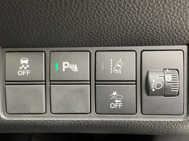 ホンダ Ｎ ＷＧＮ カスタム Lターボ ホンダS 大阪府 2021(令3)年 2.5万km シャイニンググレーM Honda SENSING/・衝突軽減ブレーキ/・誤発進抑制機能/・後方誤発進抑制機能/・車線維持支援システム/・渋滞追従機能付アダプティブクルーズコントロール/・標識認識機能/・オートハイビーム/純正ナビ/　CD/DVD/BT/フルセグTV/バックカメラ/LEDオートライト/フォグランプ/ハーフレザーシート/D席シートヒーター/純正15インチアルミホイール/パドルシフト/後方コーナーセンサー/スマートキー/ビルトインETC/電動格納ウィンカーミラー/純正フロアマット/ドアバイザー/ISOFIX