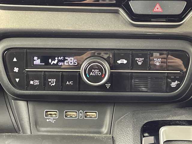 ホンダ Ｎ ＷＧＮ カスタム Lターボ ホンダS 大阪府 2021(令3)年 2.5万km シャイニンググレーM Honda SENSING/・衝突軽減ブレーキ/・誤発進抑制機能/・後方誤発進抑制機能/・車線維持支援システム/・渋滞追従機能付アダプティブクルーズコントロール/・標識認識機能/・オートハイビーム/純正ナビ/　CD/DVD/BT/フルセグTV/バックカメラ/LEDオートライト/フォグランプ/ハーフレザーシート/D席シートヒーター/純正15インチアルミホイール/パドルシフト/後方コーナーセンサー/スマートキー/ビルトインETC/電動格納ウィンカーミラー/純正フロアマット/ドアバイザー/ISOFIX