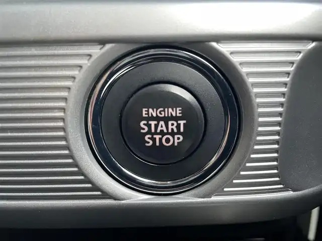 スズキ スペーシア カスタム HYBRID XS 大阪府 2018(平30)年 10.7万km ピュアホワイトP (株)IDOMが運営する【じしゃロン東大阪店】の自社ローン専用車両になりますこちらは現金またはオートローンご利用時の価格です。自社ローンご希望の方は別途その旨お申付け下さい/衝突被害軽減ブレーキ/車線逸脱警報/横滑り防止/パナソニック製SDナビ【CN-RZ846】/全方位カメラ/ドライブレコーダー/コーナーセンサー/両側パワースライドドア/スマートキー＆プッシュスタート/ビルトインETC/LEDヘッドライト/オートライト/アイドリングストップ/ステアリングスイッチ/オートエアコン/運転席シートヒーター/純正15インチアルミ/取説（車両・ナビ）＆保証書/スペアスマートキー