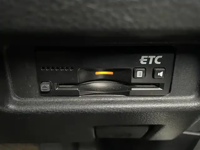 スズキ スペーシア カスタム HYBRID XS 大阪府 2018(平30)年 10.7万km ピュアホワイトP (株)IDOMが運営する【じしゃロン東大阪店】の自社ローン専用車両になりますこちらは現金またはオートローンご利用時の価格です。自社ローンご希望の方は別途その旨お申付け下さい/衝突被害軽減ブレーキ/車線逸脱警報/横滑り防止/パナソニック製SDナビ【CN-RZ846】/全方位カメラ/ドライブレコーダー/コーナーセンサー/両側パワースライドドア/スマートキー＆プッシュスタート/ビルトインETC/LEDヘッドライト/オートライト/アイドリングストップ/ステアリングスイッチ/オートエアコン/運転席シートヒーター/純正15インチアルミ/取説（車両・ナビ）＆保証書/スペアスマートキー