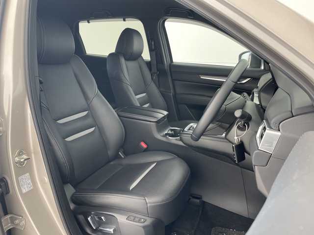 マツダ ＣＸ－８ XD スポーツアピアランス 愛知県 2023(令5)年 2.2万km プラチナクォーツメタリック 純正10型ナビ/全方位カメラ/レーダークルーズコントロール/シートヒーター/エアシート/バックカメラ/電動リアゲート/パワーシート/ヘッドアップディスプレイ/コーナーセンサー/純正アルミホイール/ブラインドスポットモニター/LEDヘッドライト/ステアリングヒーター/リアオートエアコン/オートマチックハイビーム/ドライブレコーダー/ETC/衝突軽減システム/フルセグ/Bluetooth/ステアリングスイッチ/スマートキー/プッシュスタート