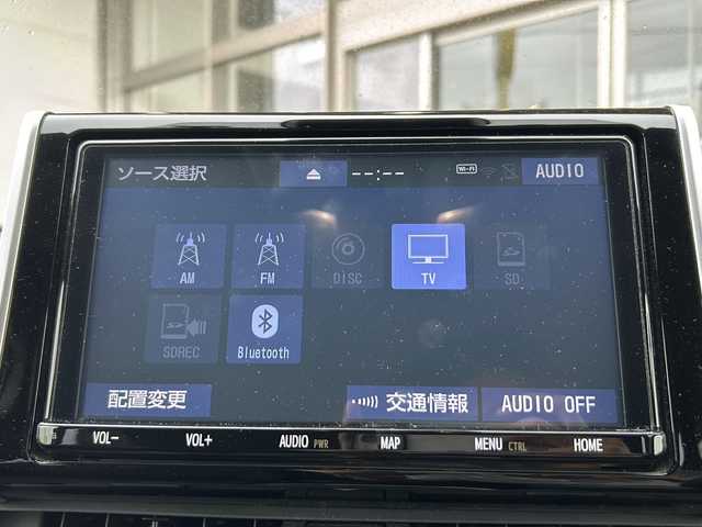 トヨタ ＲＡＶ４ X 静岡県 2021(令3)年 1.5万km アティチュードブラックマイカ 純正ナビ/・FM/AM/・CD/DVD/・フルセグTV/・SD/・Bluetooth/トヨタセーフティセンス/・レーントレーシングアシスト/・プリクラッシュセーフティ/・ブラインドスポットモニター/・リアクロストラフィックアラート/・パーキングサポートブレーキ/・標識認識機能/主要装備/・バックカメラ/・ＥＴＣ２．０/・ドライブレコーダー/・レーダークルコン/・ＬＥＤライト/・オートハイビーム/・ルーフレール/・ＭＴモード付ＡＴ/・横滑り防止装置/・サイドカーテンエアバッグ